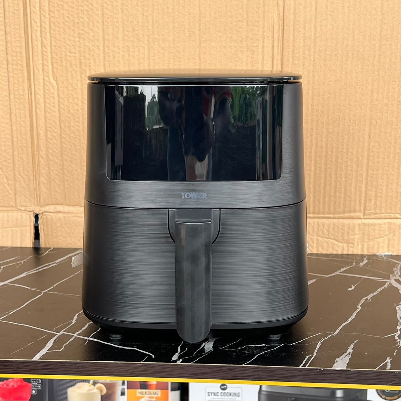 Tower 4.2 Litre Digital Air Fryer - New