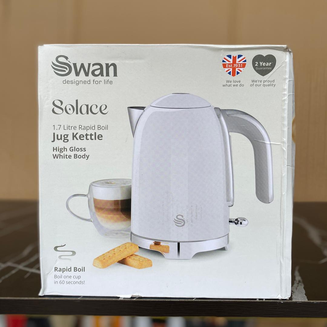 1.7L Swan Solace Rapid Boil Jug kettle - Store Reject