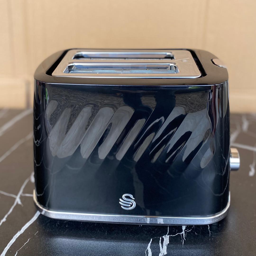 2 Slice Swan Windsor Toaster
