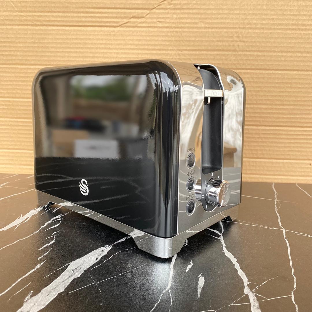 Swan Solace 2 Slice Toaster - STORE REJECT