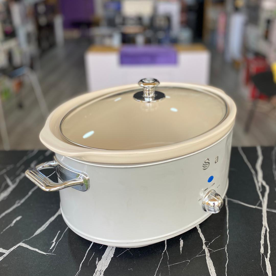 6.5L Swan Slow Cooker - PRE-OWNED