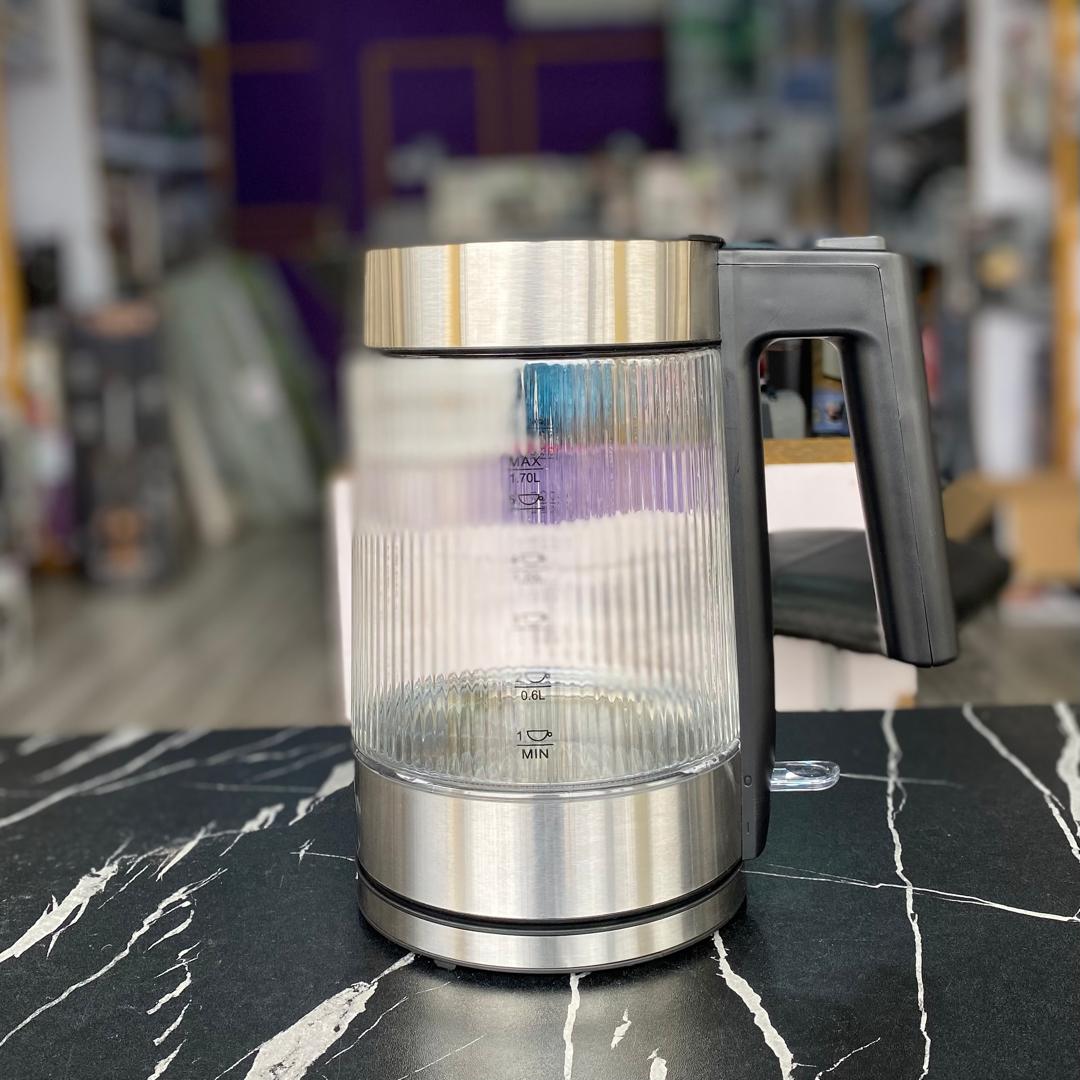 1.7L George Home Ribbed Glass Kettle - PRE OWNED