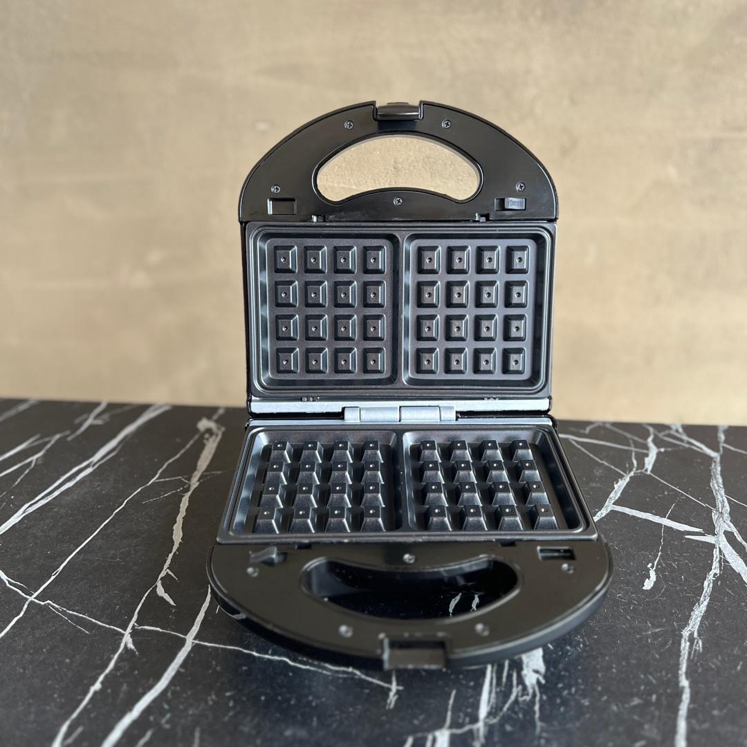 George Home Non-Stick 3-in-1 Sandwich Toaster - STORE REJECT