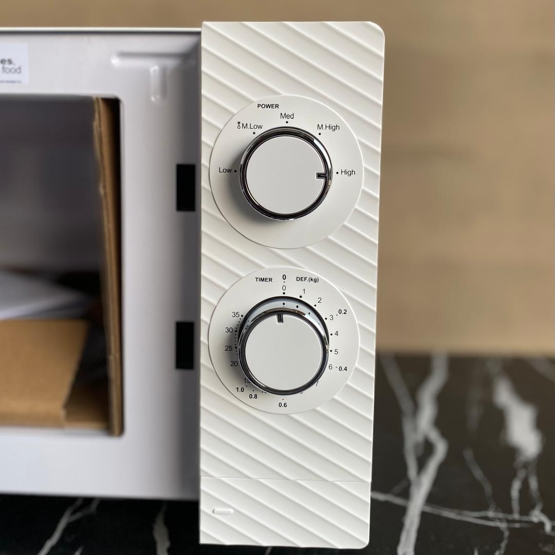 20L Scoville Digital Microwave