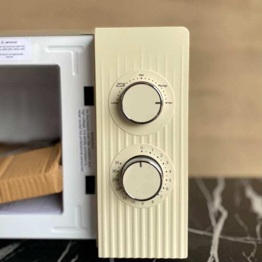 George Home  Textured Cream Microwave - NEW