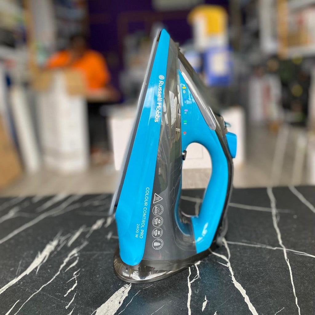 Russell Hobbs Colour Control Pro Ultra Steam Iron - NEW