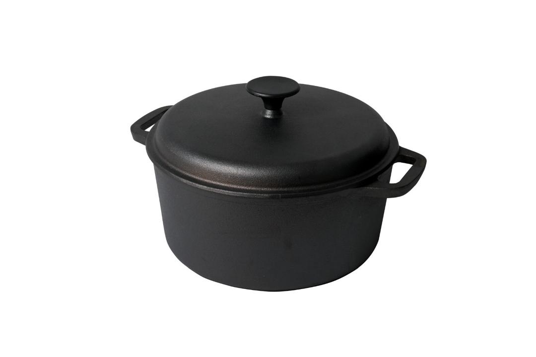 5 Piece Cast iron Cookware - NEW