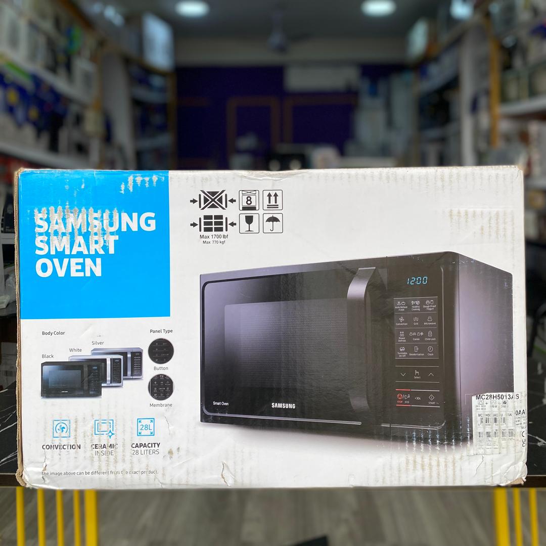 28L Samsung Smart Oven Convection Microwave - STORE REJECT