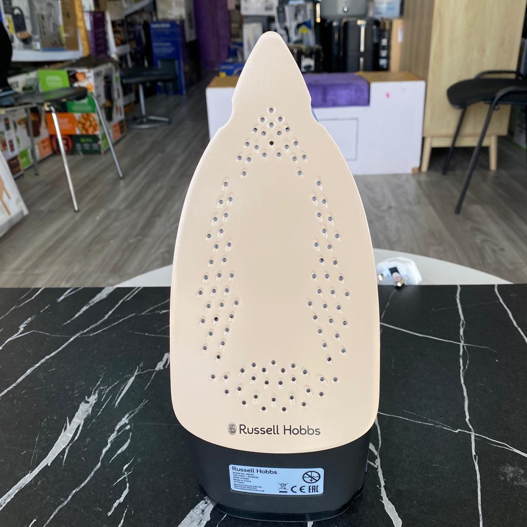 Russell Hobbs Powersteam Ultra Pro steam iron - NEW