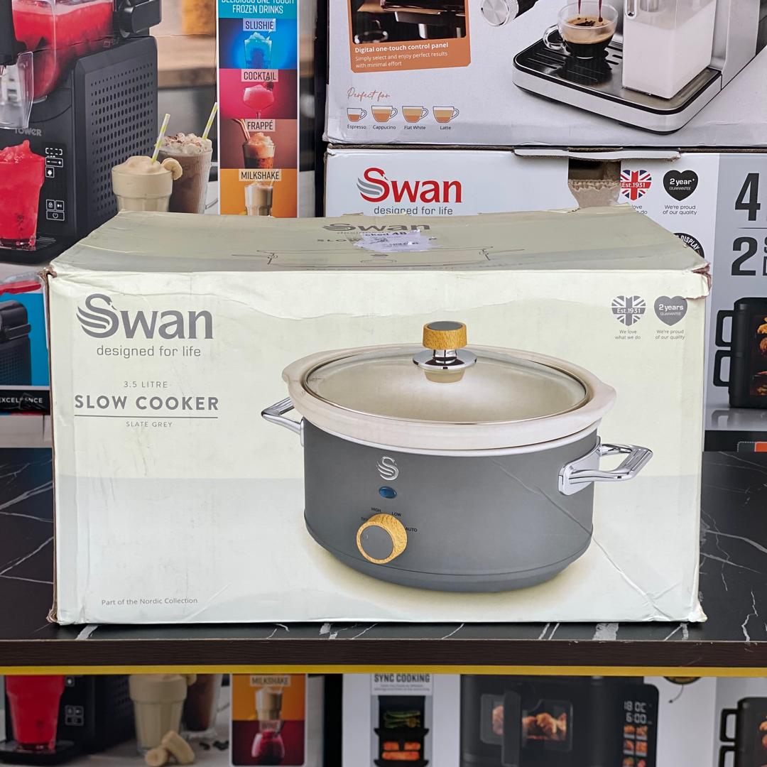3.5L Swan Retro Slow Cooker  - New
