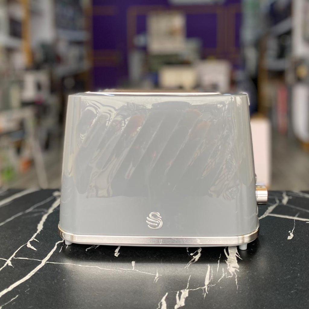 2 Slice Swan Windsor Toaster - PRE-OWNED